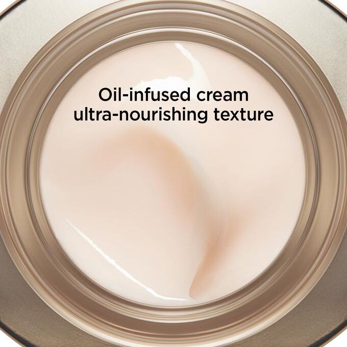Nutri-Lumière Night Cream oil infused ultra-nourishing texture
